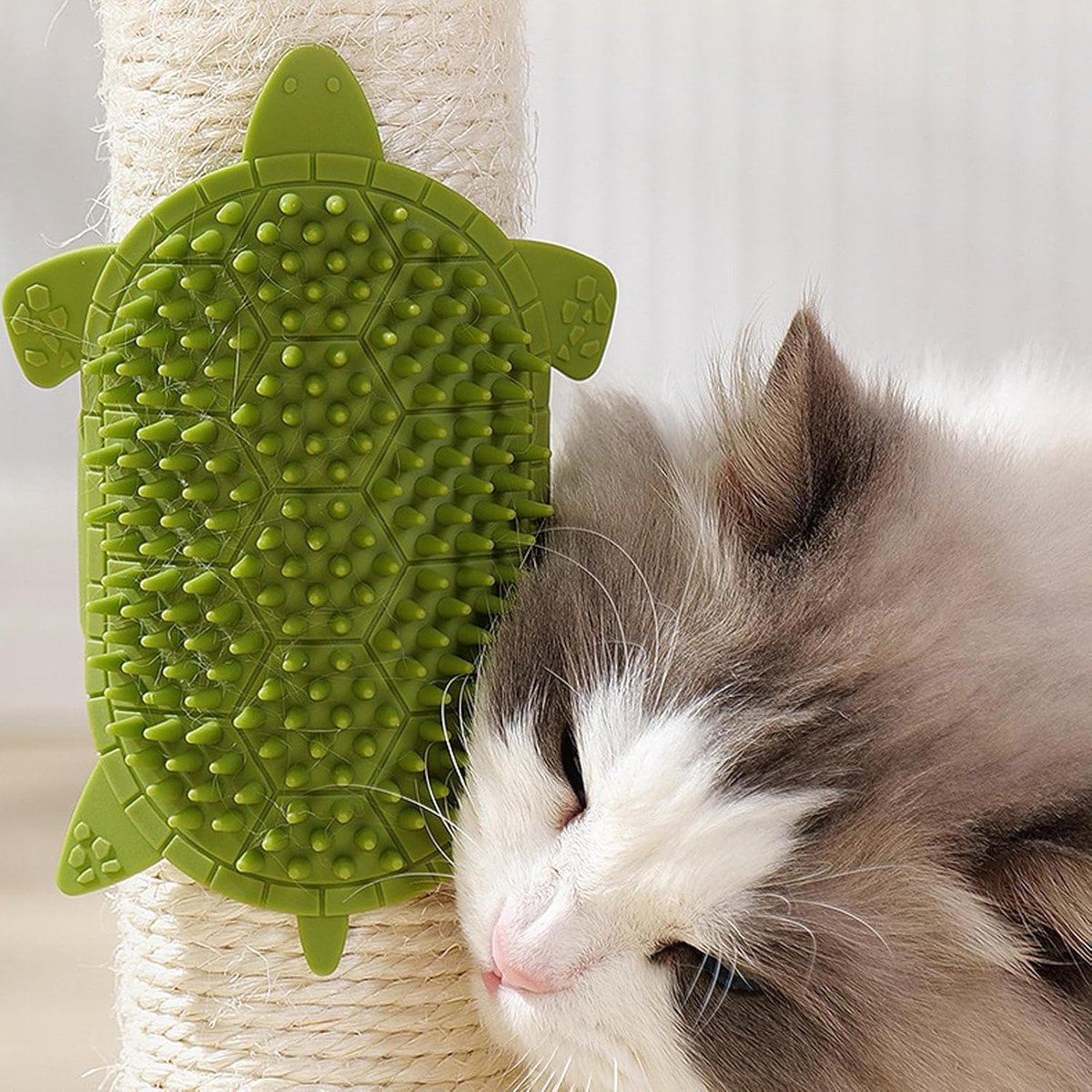 Corner Self-Grooming Brush for Cats