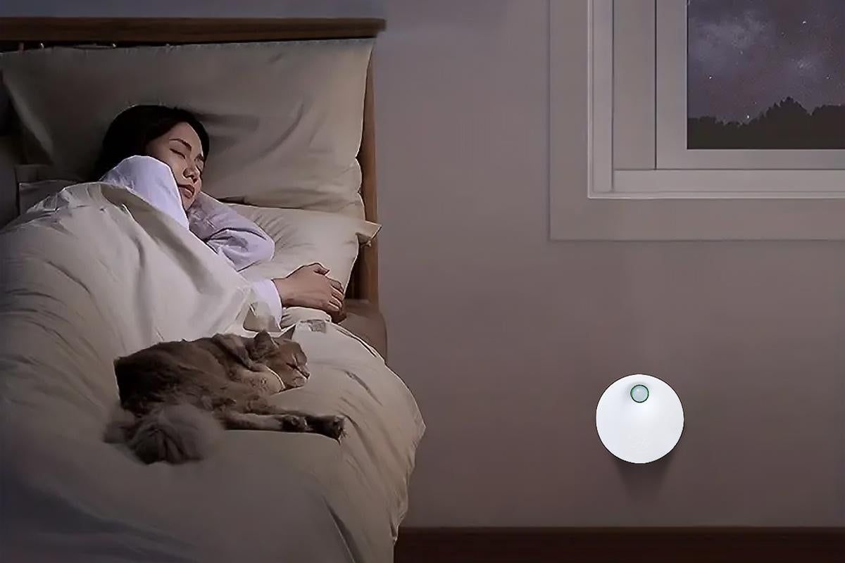 USB Rechargeable Smart Pet Litter Box Deodorizer | Odour Eliminator
