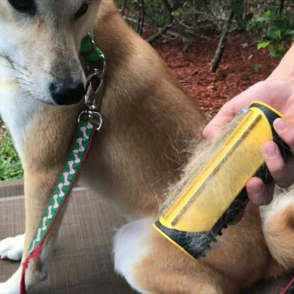 Yellow Pet Deshedding Roll Comb | Self-Cleaning | Cats & Dogs | Fur
