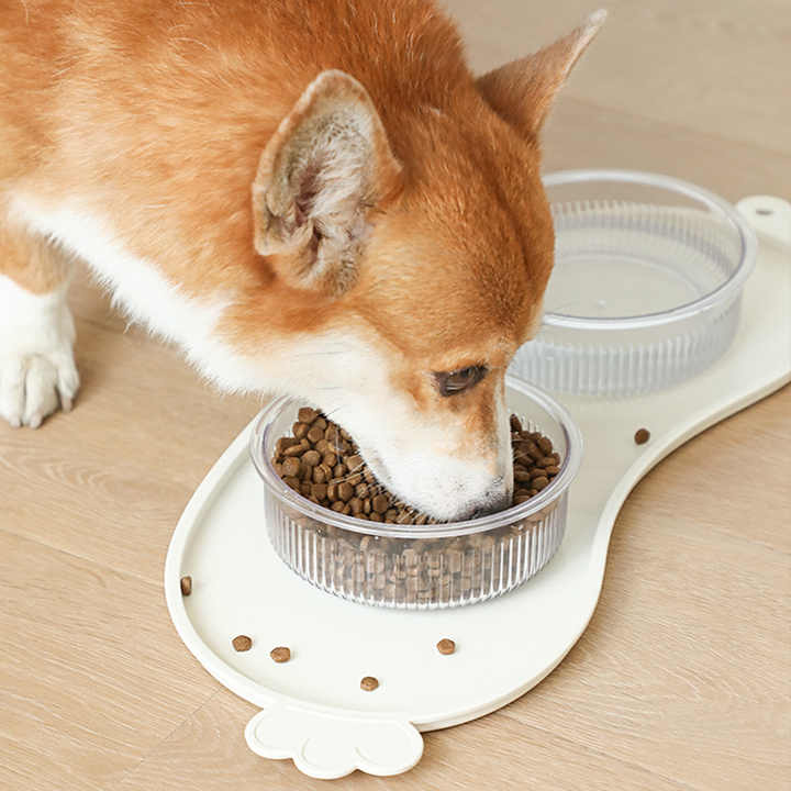 White Non-Slip Pet Feeding Mat | Dogs & Cats