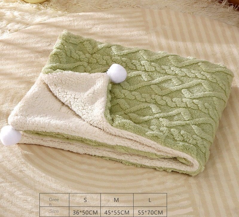 2-piece M size Green Pet Winter Comfort Bundle